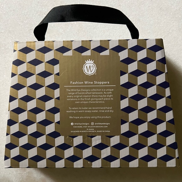 Fashion Wine Stoppers Gift Set New - Picture 7 of 8